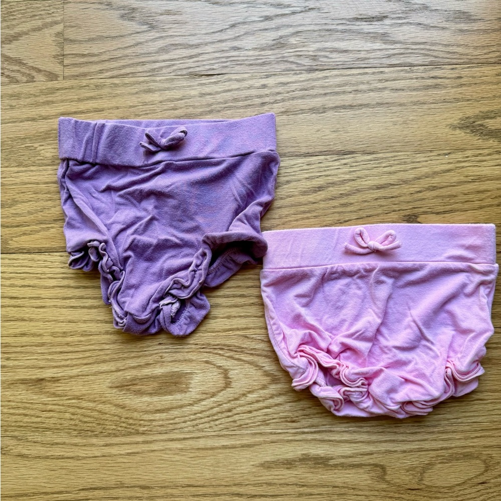Angel Dear bamboo shorts, set of 2 in 12-18 months